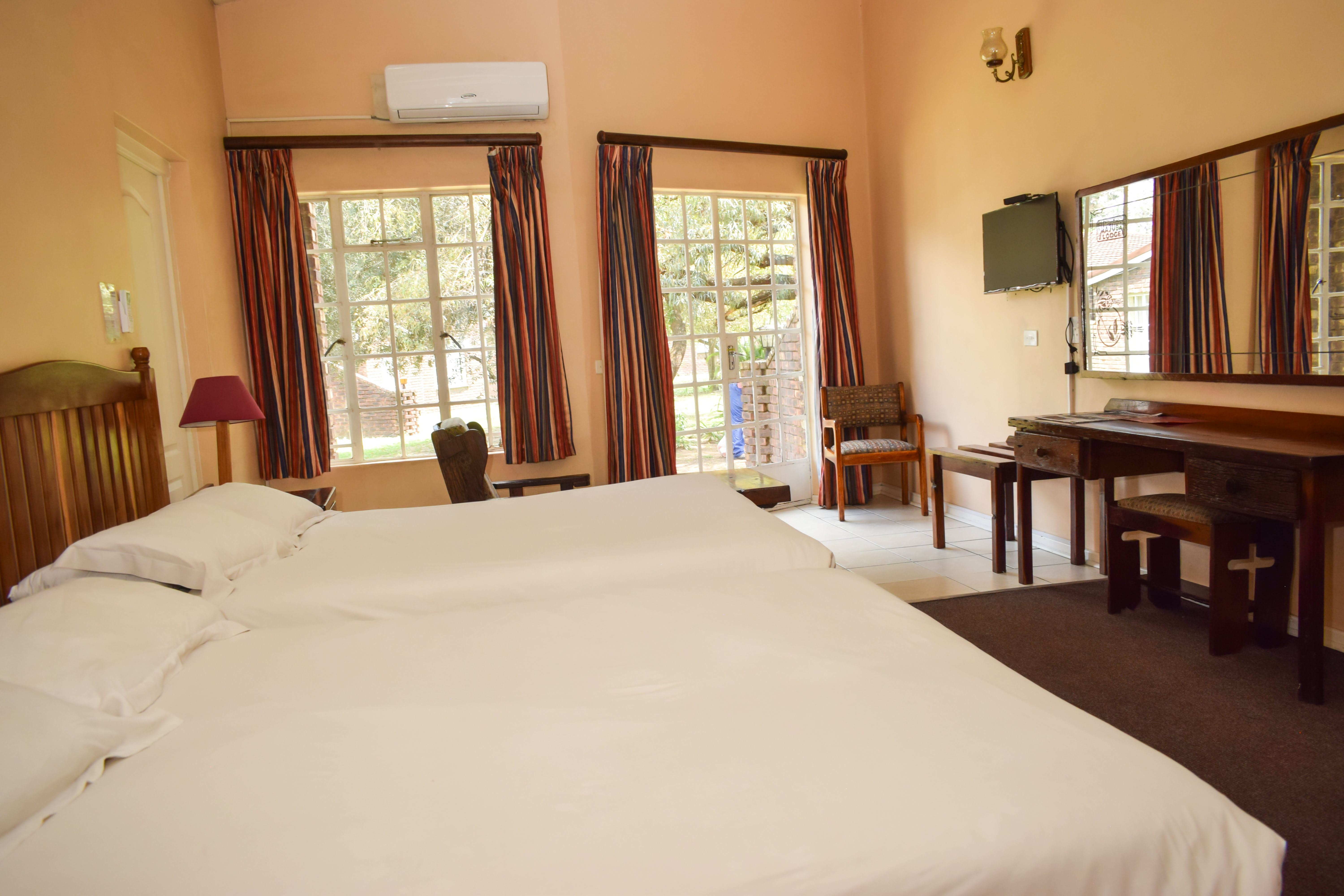 Majuba Lodge View 3
